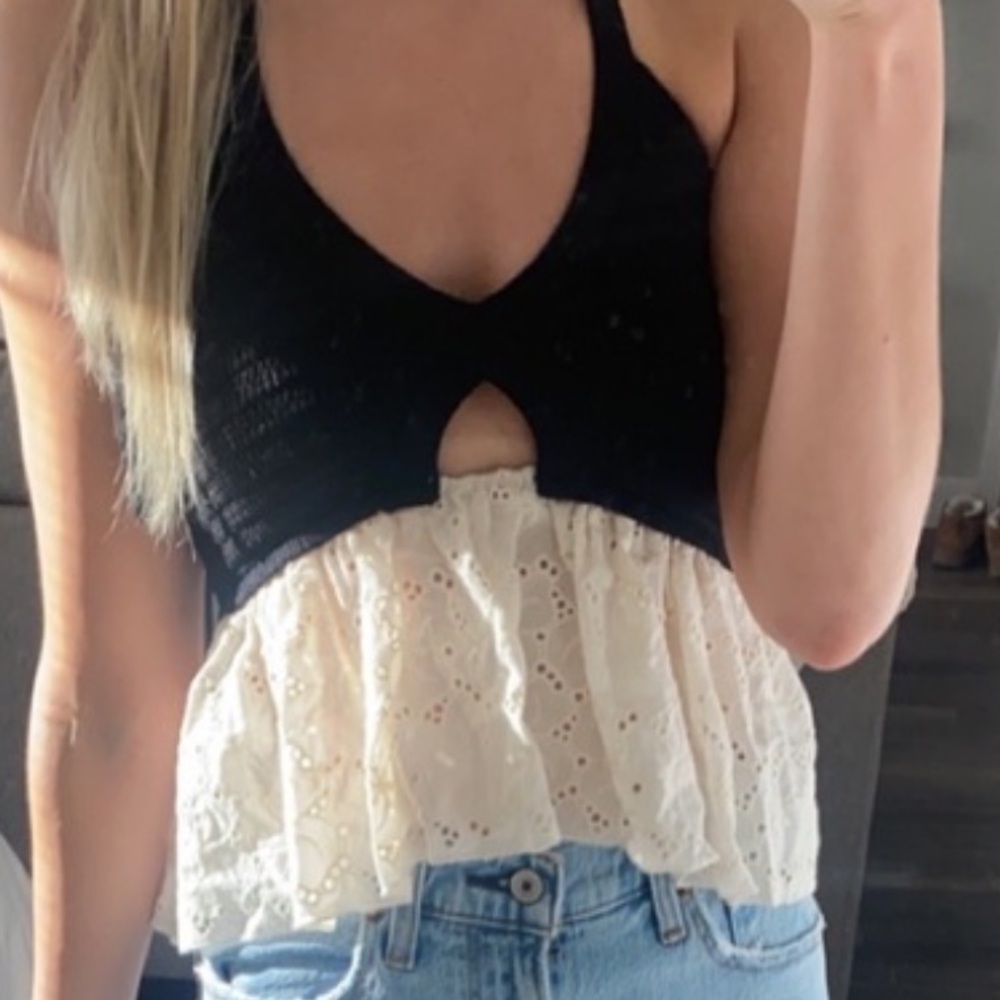 Like new Zara knit top w crochet details